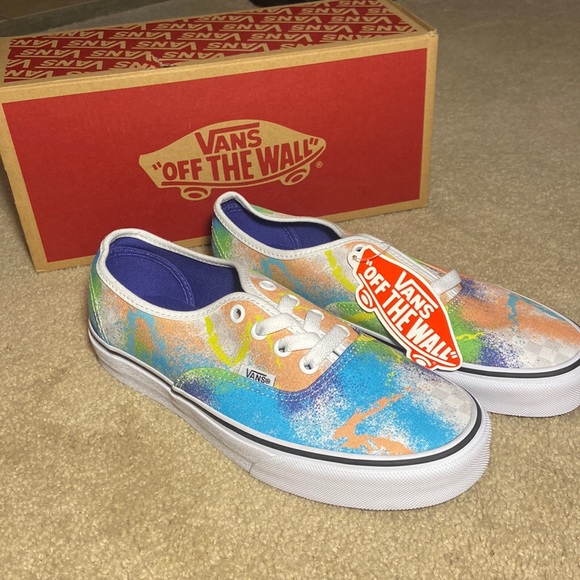 NWT Vans Authentic ‘RetroMart’ 00497631 (Mens5.5 Ladies 7.0) - Picture 1 of 8